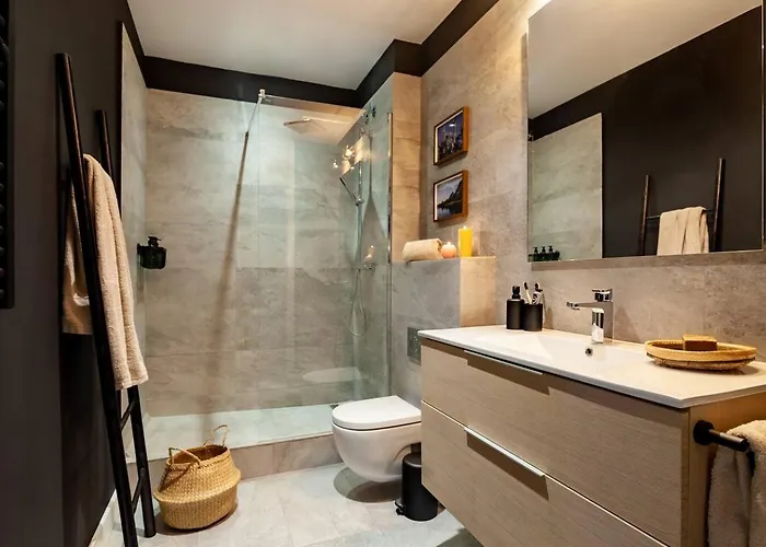 Quena - 2 Bedrooms And Balcony In Eixample Dreta Apartamento *