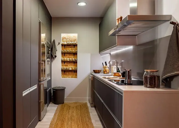 Quena - 2 Bedrooms And Balcony In Eixample Dreta * Barcelona