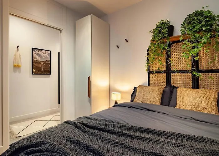Quena - 2 Bedrooms And Balcony In Eixample Dreta *