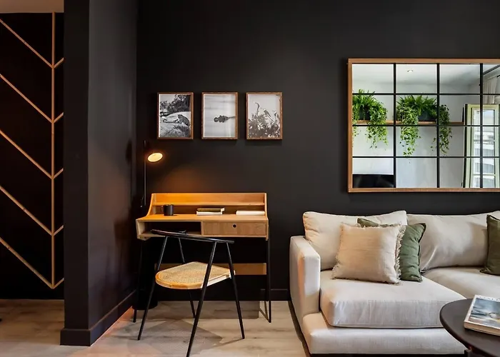 아파트 Quena - 2 Bedrooms And Balcony In Eixample Dreta 바르셀로나